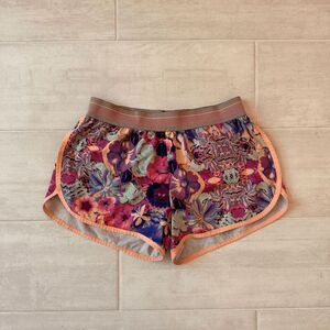 Women's Running Shorts Floral Hippie Pattern Pink Purple Key Pocket Tempo Medium